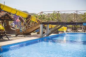 La Boya Hotel y Parque Acuático