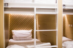 Snoozz Hotel - Hostel