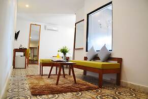 Home Chic Hotel