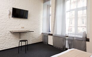 Station Hotel M19