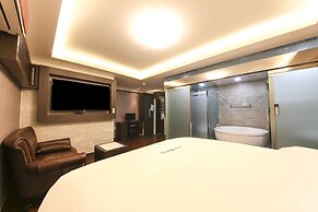Sugar Hotel