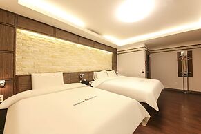 Sugar Hotel