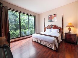Arimbi Pejaten Suites