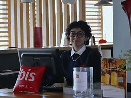 ibis Sens Hotel