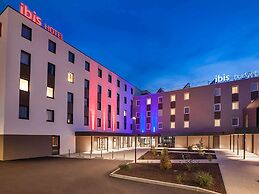 ibis Sens Hotel