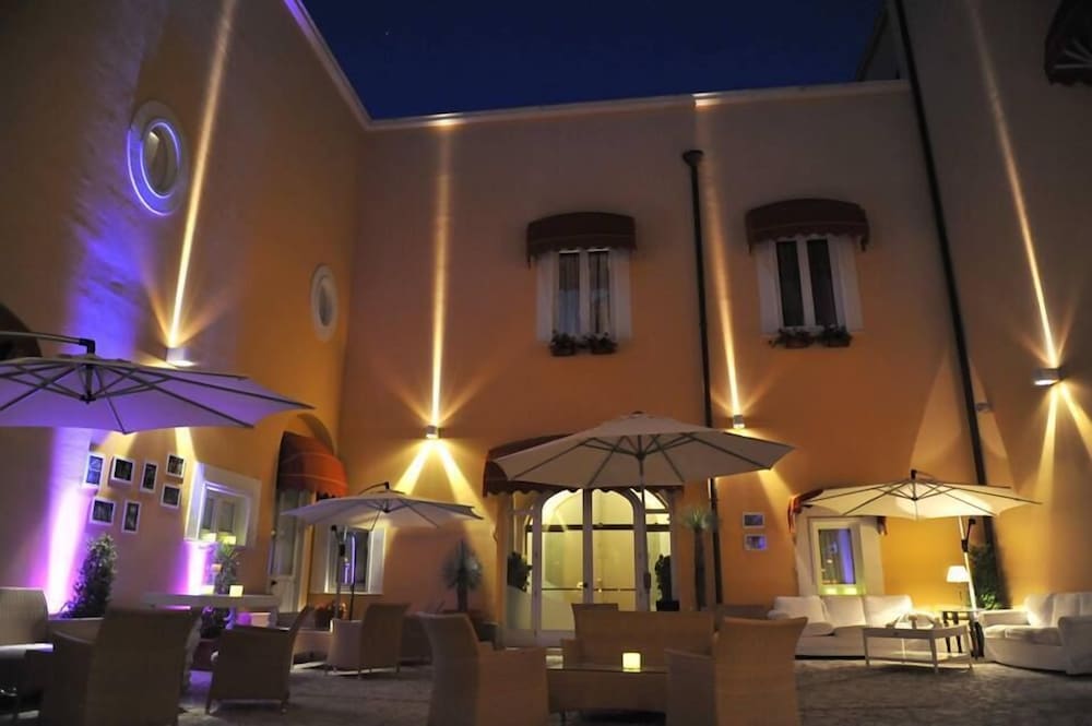 San Leucio Resort