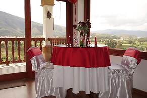 Hotel Puente Piedra