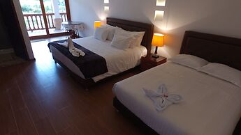 Hotel Puente Piedra