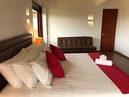 Hotel Puente Piedra
