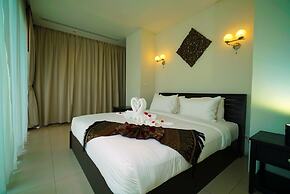 Casuarina Shores