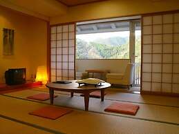 Tosawashi Kougeimura QRAUD