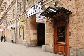 Nevsky 105