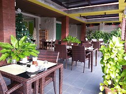 Purimas Resortel