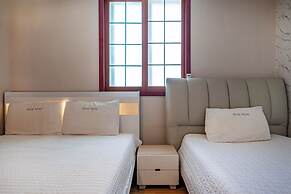 Sense Motel