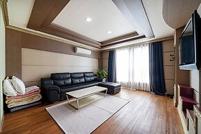 Sense Motel