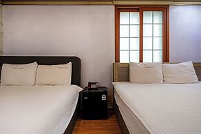 Sense Motel