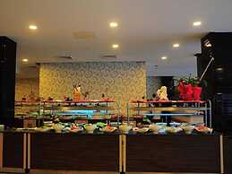 Blue Sky Hotel