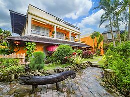 Red Garden Resort