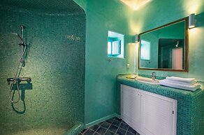 Ananda Suites