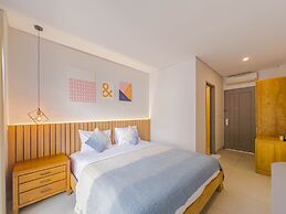 Hola Seminyak
