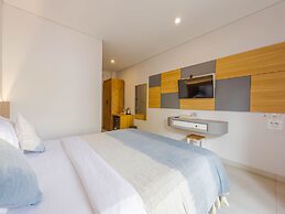 Hola Seminyak