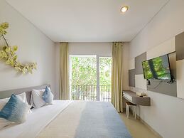 Hola Seminyak