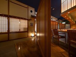 Yamanaka Onsen Kuriya Yasohachi