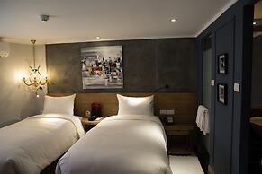 Bespoke Trendy Hotel Hanoi