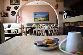 Hotel Orange Marine