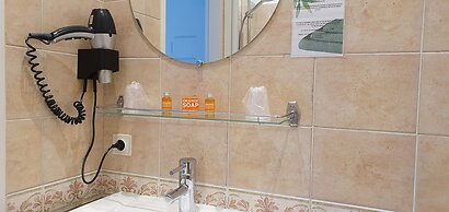 Hotel Orange Marine