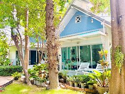 Blue Sky Resort