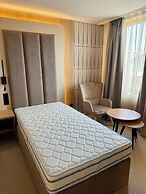 Hotel Luxor