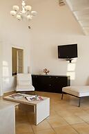 1809 Villa by Thireas