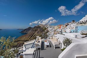 1809 Villa by Thireas