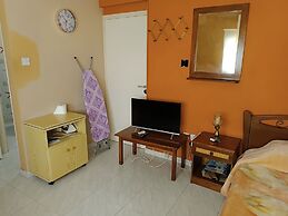 Rantzo Holiday Apartments