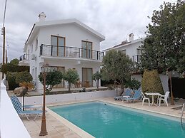 Kapsalia Holiday Villas