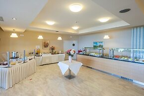 Hotel Porto Plaza Beach Resort