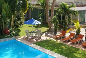 Las Dalias Inn