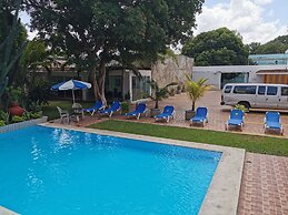 Las Dalias Inn