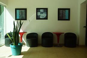 Las Dalias Inn