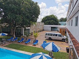 Las Dalias Inn