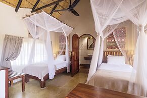 Hobatere Lodge