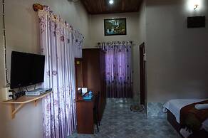 Phetphaylin Hotel