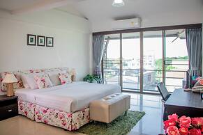 Murraya Residence