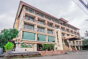 Murraya Residence