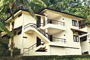 The Tavia Riverside Resort & Convention