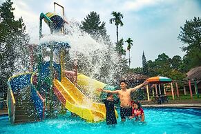 The Tavia Riverside Resort & Convention