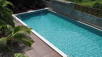 Crystal Lamai Hotel
