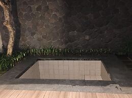 The Villaku Batu
