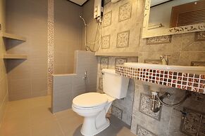 TR Guesthouse